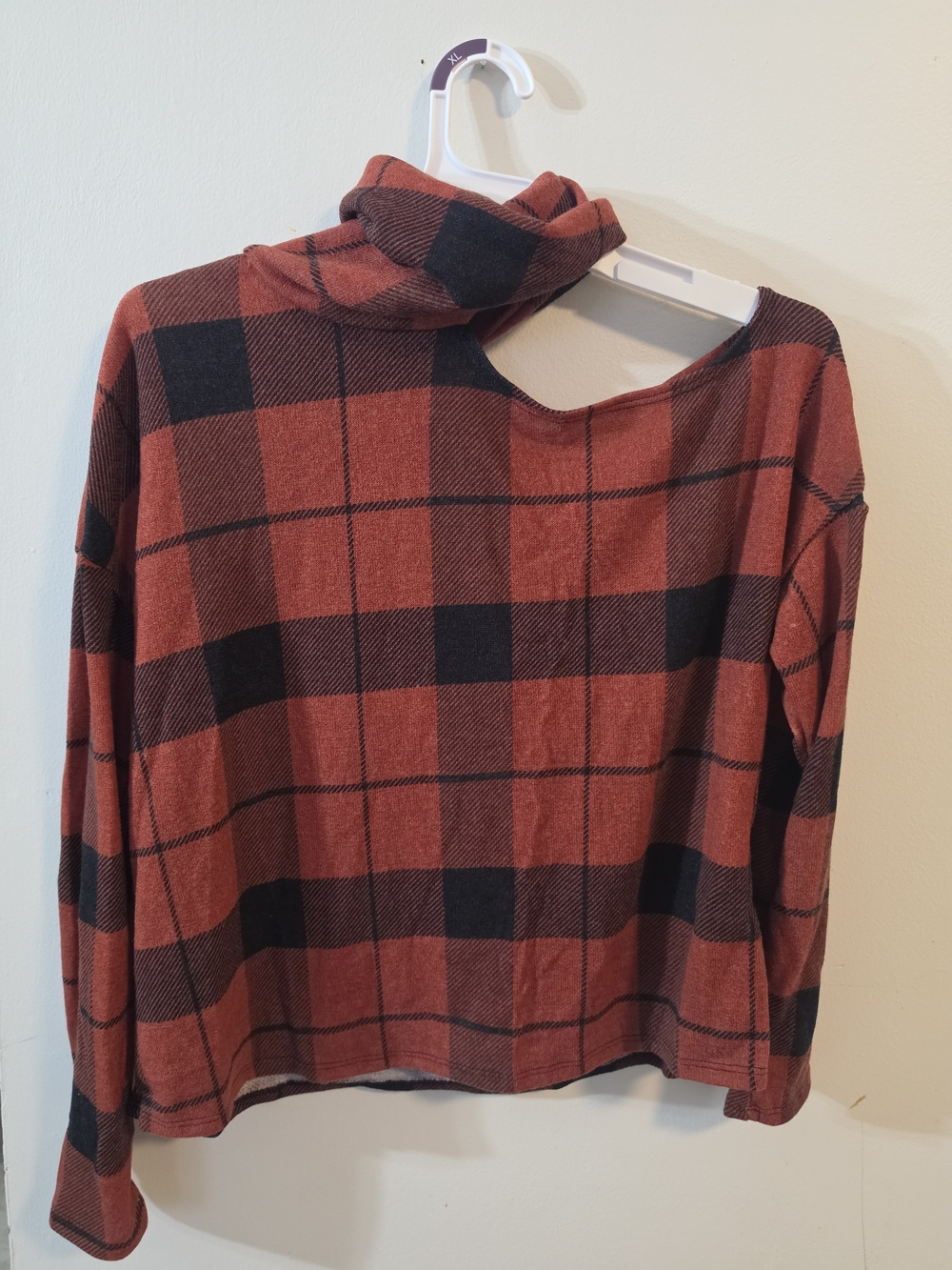 Women’s Red Plaid Cutout Turtleneck Sweater - Casual Cozy Top